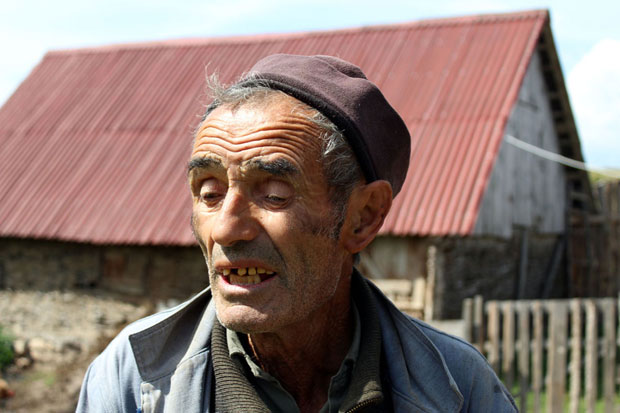 ЗЛОЧИН НА ПЕШТЕРУ: Не знам зашто ми убише супругу